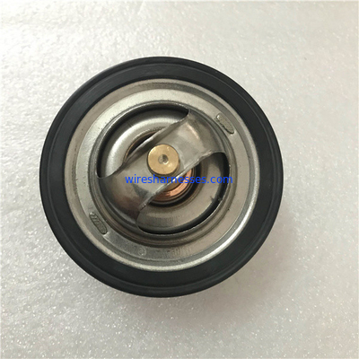 Thermostat de liquide réfrigérant du moteur S6D105