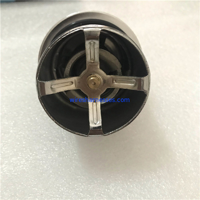 Thermostat 3902525 6741-61-1610 de l'excavatrice S6D114 Cummins Engine de PC360-7 KOMATSU