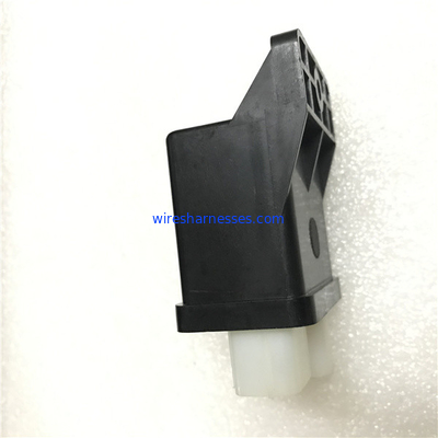 119953-77900 boîte de relais de fusible de démarreur de Yanmar pour le moteur 4TNV98 4TNV94